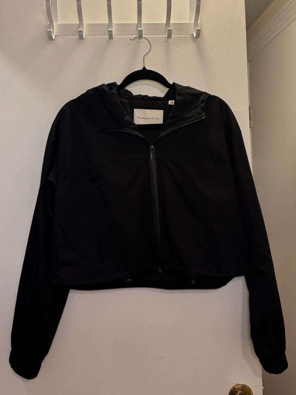 Aritzia Babaton Cropped Black Rain Jacket
